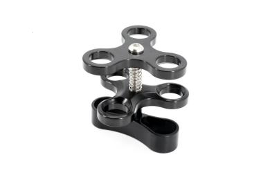 Tripla Clamp