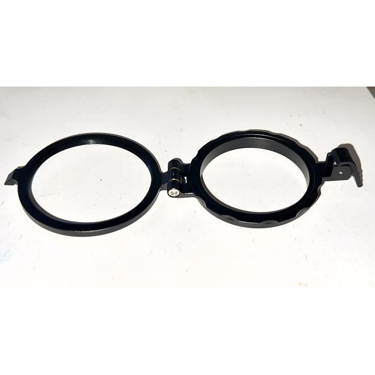 Attacco flip per custodie con filettatura M67