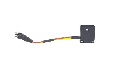 Universal hotshoe plug (x and ground connection only)